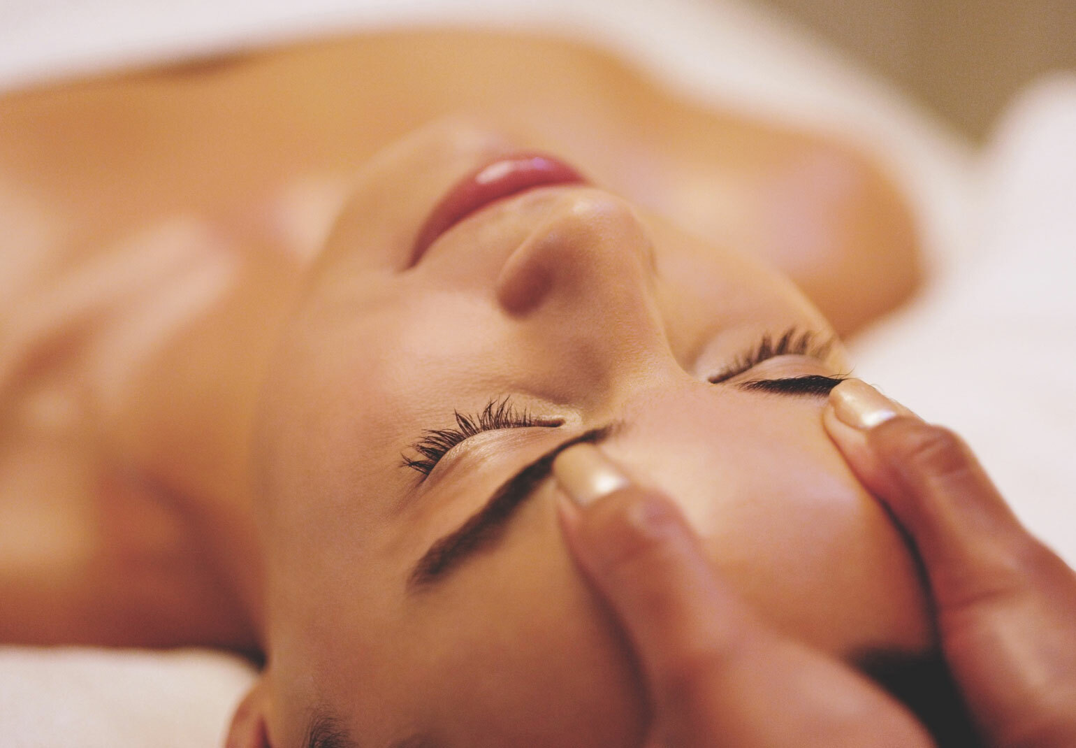 Amanda Raimondo 27% off 30 Minute Indian Head Massage