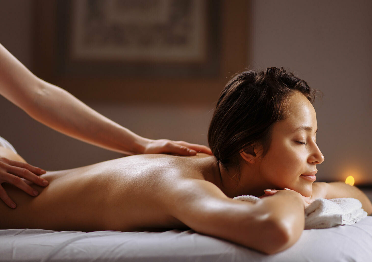 La Femme Beauty 47% off Body Exfoliation Followed by Full Body Hydrating Massage