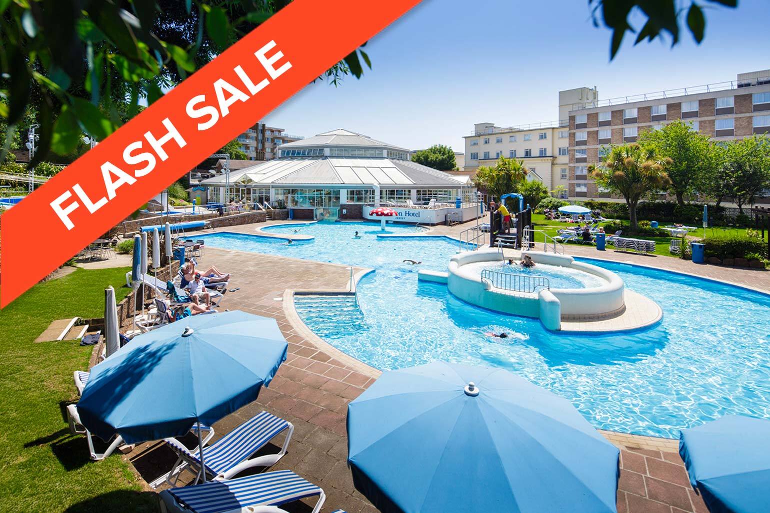 The Merton Aquadome Splash Flash Sale