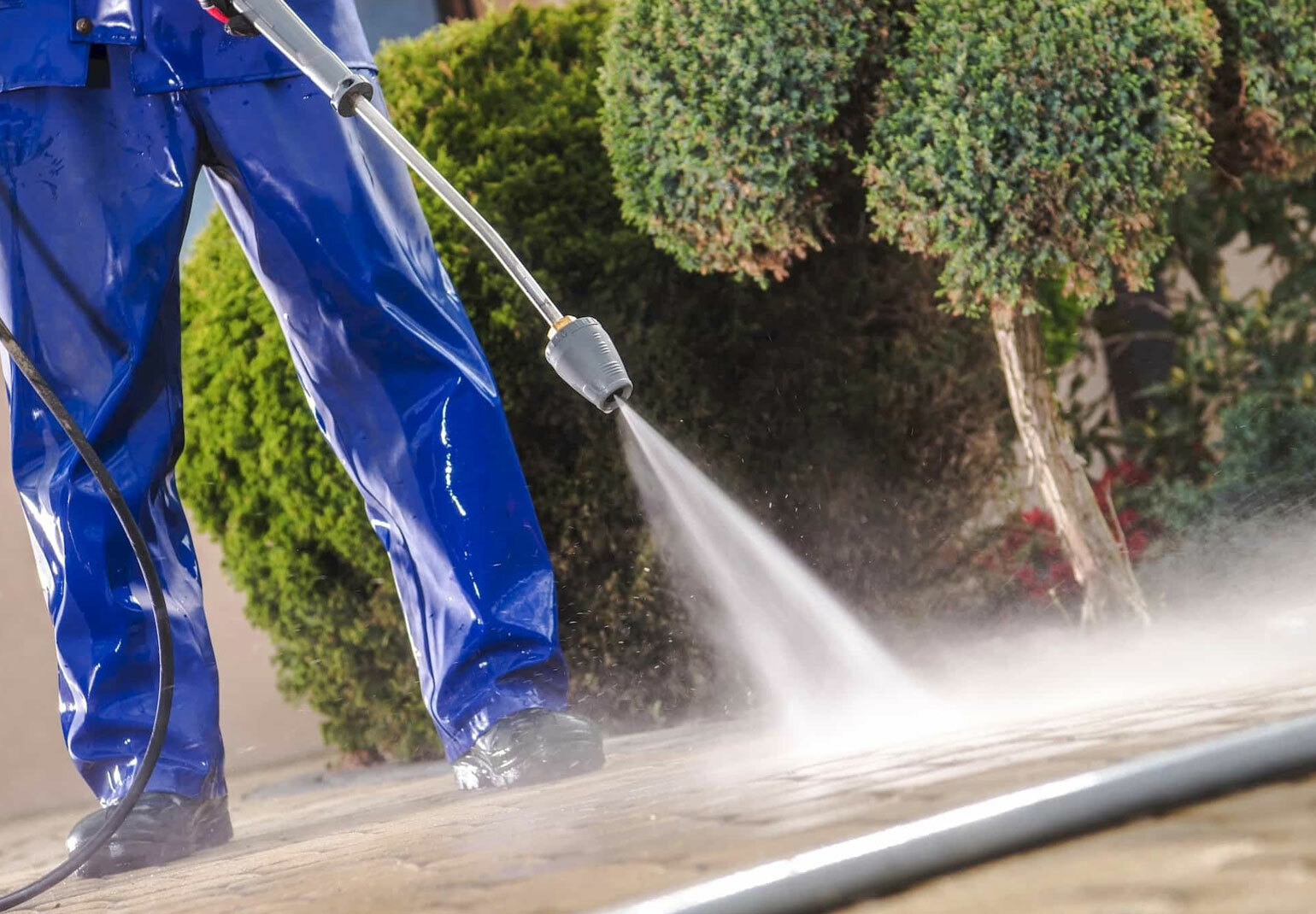 30% off CJ Cleaning Solutions Expert Pressure Washing