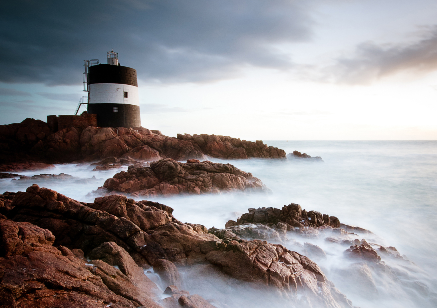 La Tour de Vinde / Noirmont Point Lighthouse