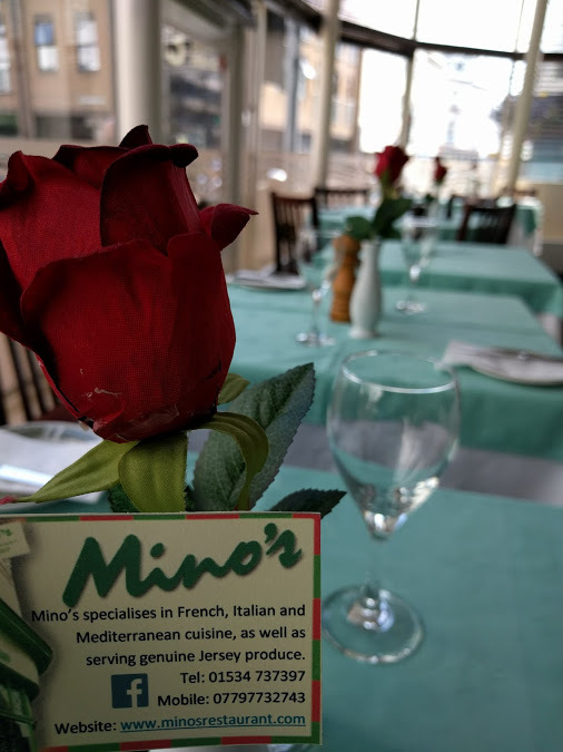 Mino's Restaurant