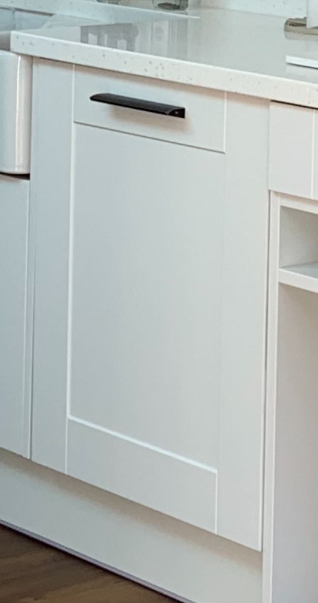 BNIB Wren Kitchen / Utility Shaker Wall Units White Jersey Kitchen,Utility & Hall