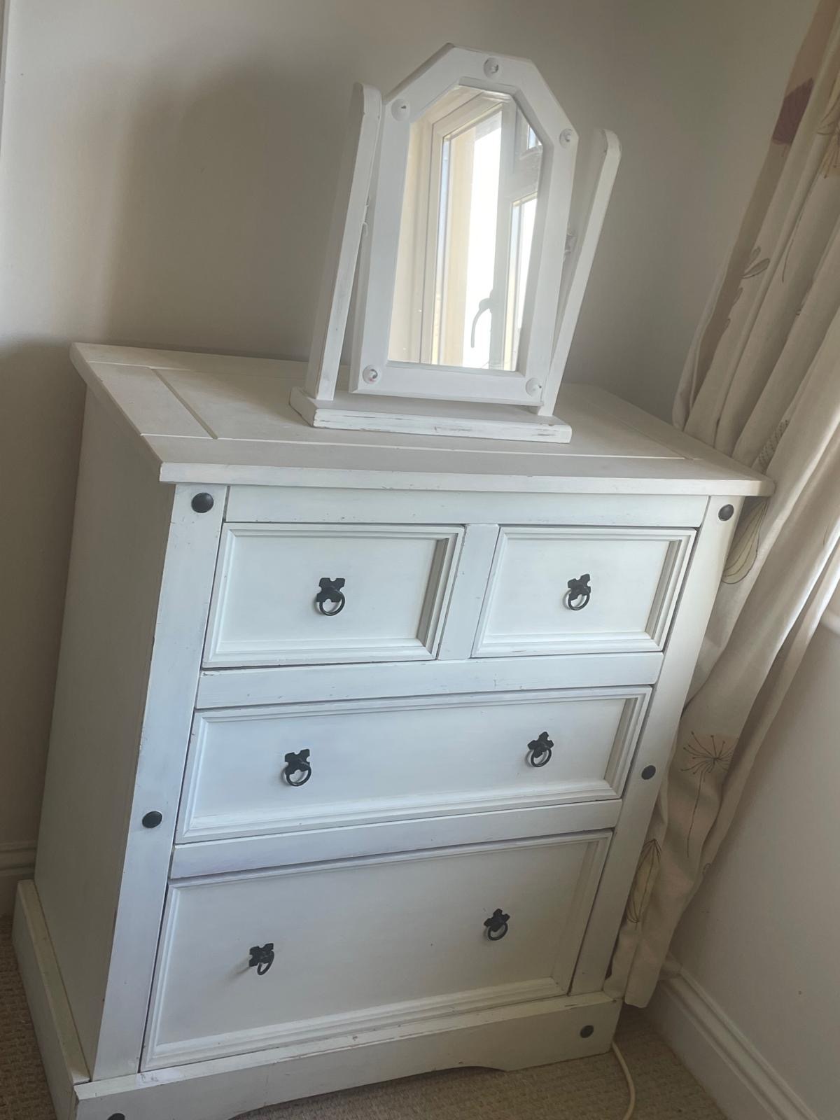 Chest of drawers and mirror DELIVERY POSSIBLE Jersey Chest of