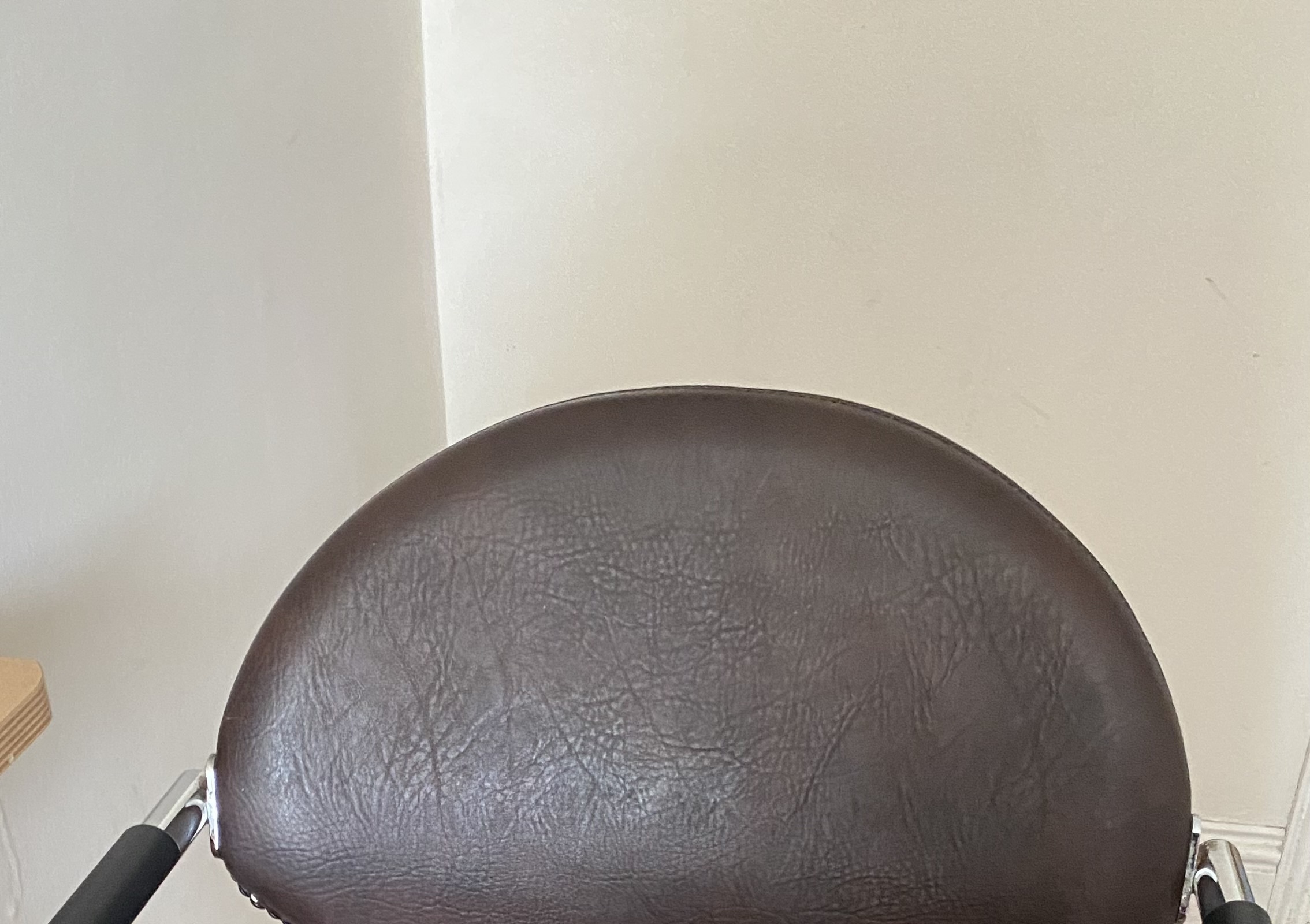 Hairdresser chair Jersey Chairs Furniture Jersey Insight